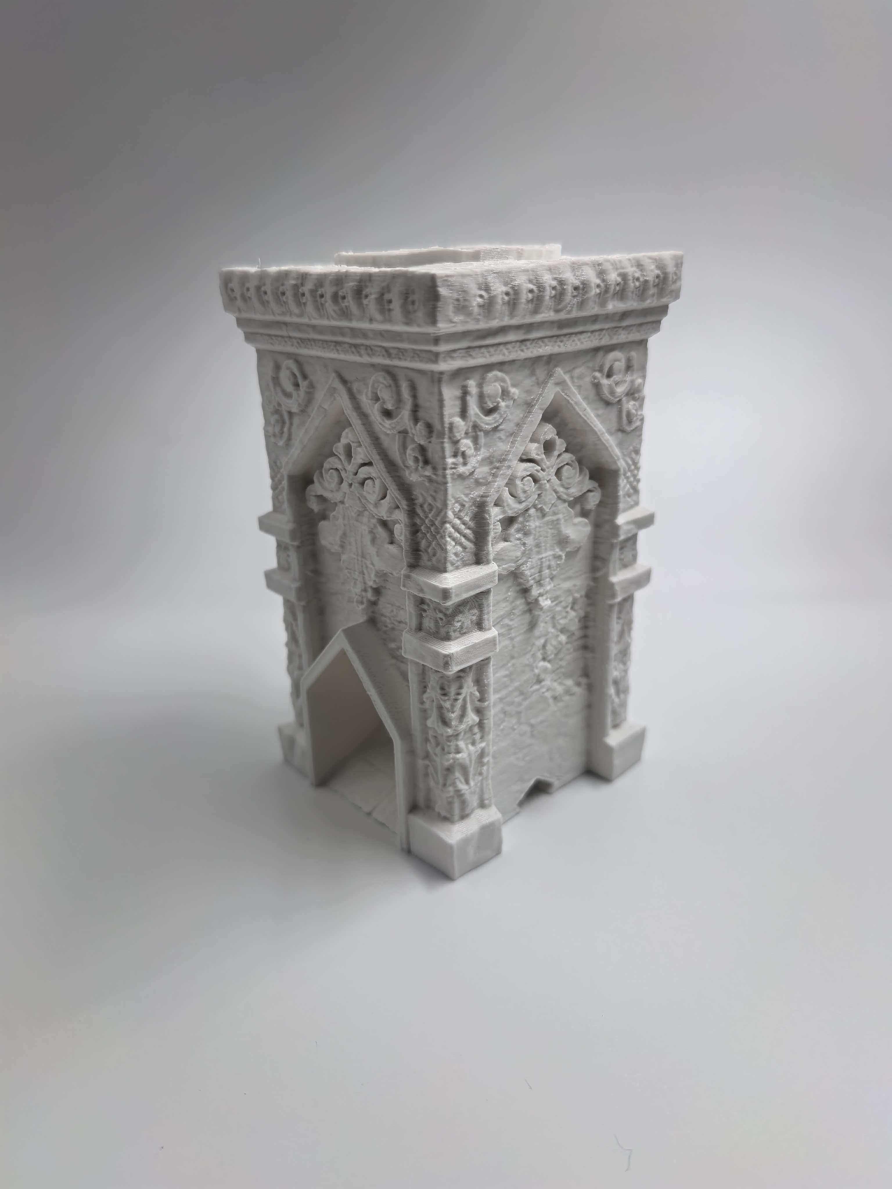 Dice Tower Wooden - Mini Tragbarer Würfelturm Tischspiel-Zubehör COC RPG