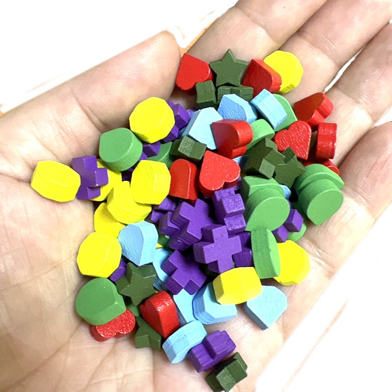 Board Game Verdant - 100Pcs 10mm Herz/Diamant/Wasser/Kreuz/Stern Bauer Holz Schachfigur