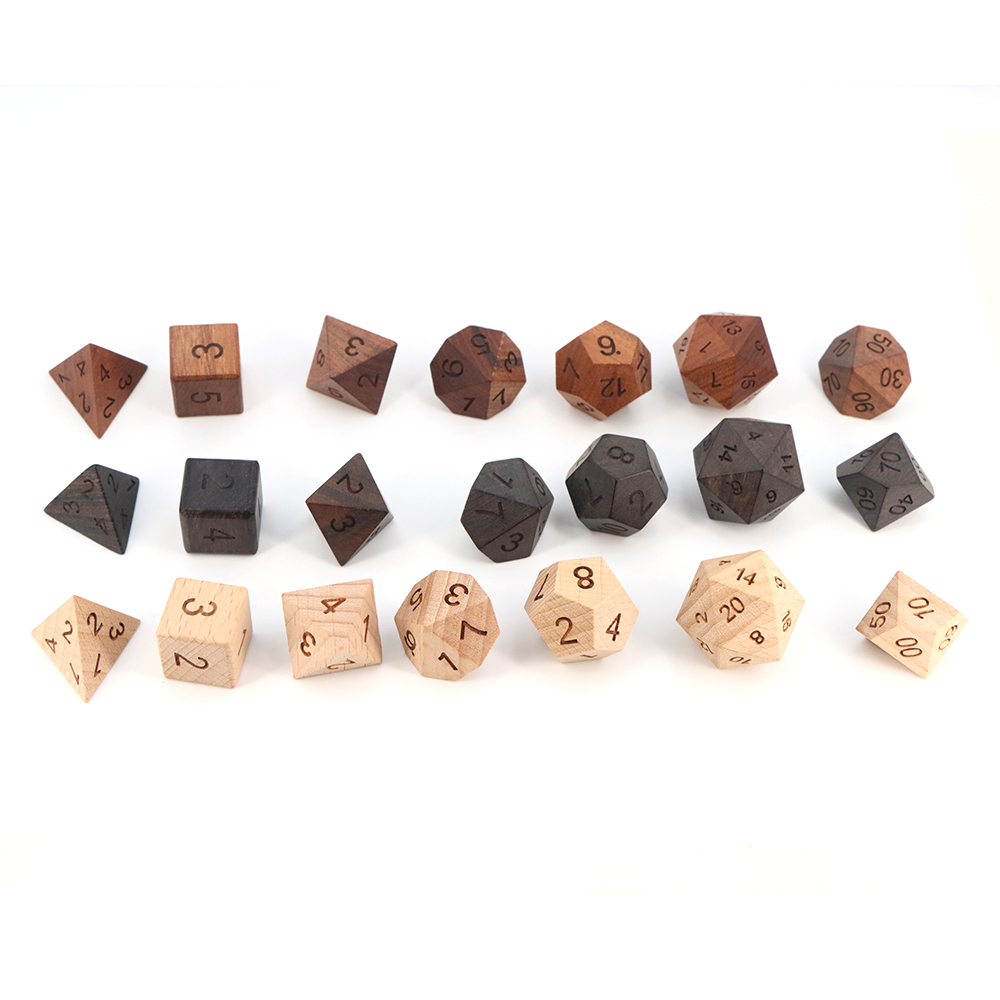 7-teiliges Set DND Holzwürfel  – Dice Tower Wooden Bewertung und Preis