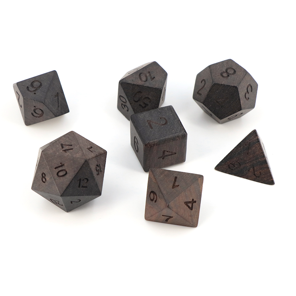 7-teiliges Set DND Holzwürfel  – Dice Tower Wooden Bewertung und Preis